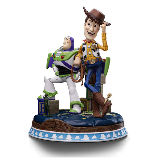 Toy Story Deluxe Art Scale Statue 1/10 Buzz & Woody 38 cm    - Versand: 7 Tage nach Bestellung