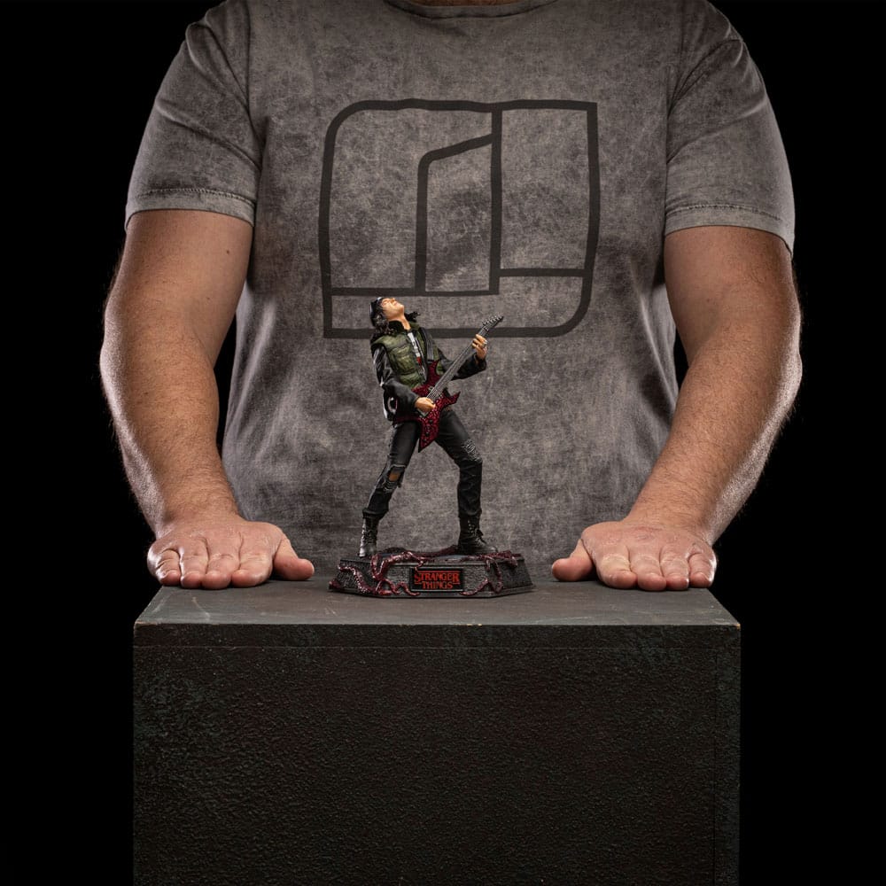 Stranger Things Deluxe Art Scale Statue 1/10 Eddie Munson 20 cm - Preorder - ETA: 10.12.2026