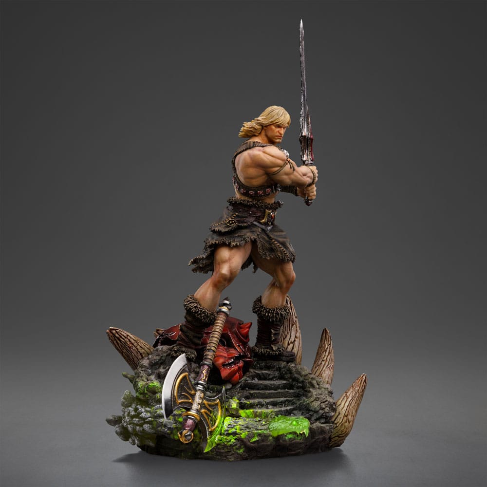 Masters of the Universe Deluxe Art Scale Statue 1/10 He-Man Unleashed 34 cm             - Preorder - ETA: 19.02.2026