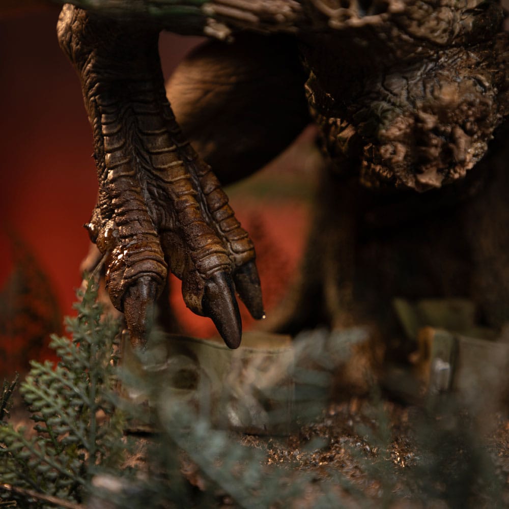 Jurassic Park Demi Art Scale Statue 1/20 T-Rex Chase   - Preorder - ETA: 25.11.2025