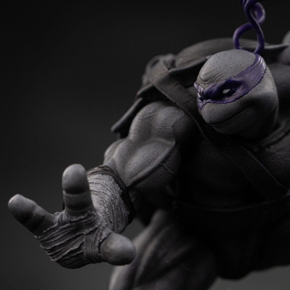 Teenage Mutant Ninja Turtles Art Scale Statue 1/10 Donatello Black and White Variant 26 cm heo exclusive   - Preorder - ETA: 25.12.2025