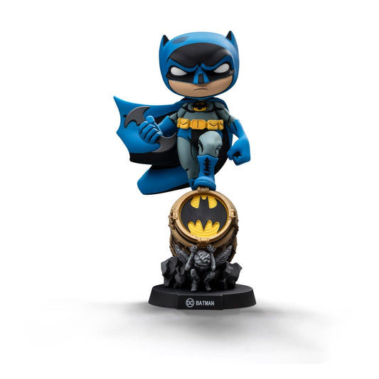 Batman Mini Co. PVC Figur Batman on Bat-Signal (Blue Variant) 19 cm - Preorder - ETA: 30.10.2025