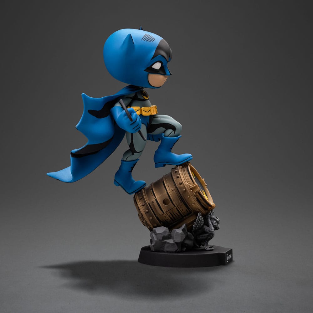 Batman Mini Co. PVC Figur Batman on Bat-Signal (Blue Variant) 19 cm - Preorder - ETA: 30.09.2025