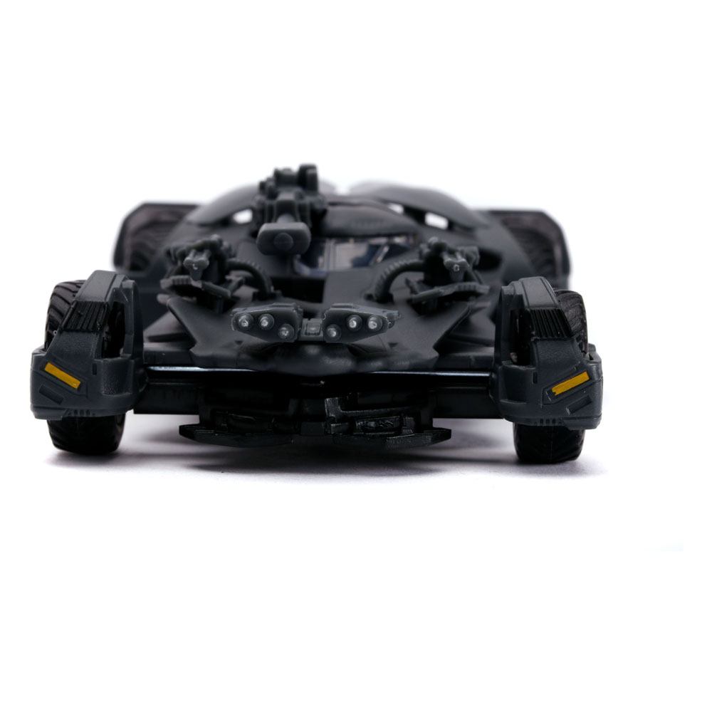 Justice League Hollywood Rides Diecast Modell 1/32 Batmobil mit Figur - Preorder - ETA - Anfang 04.2025