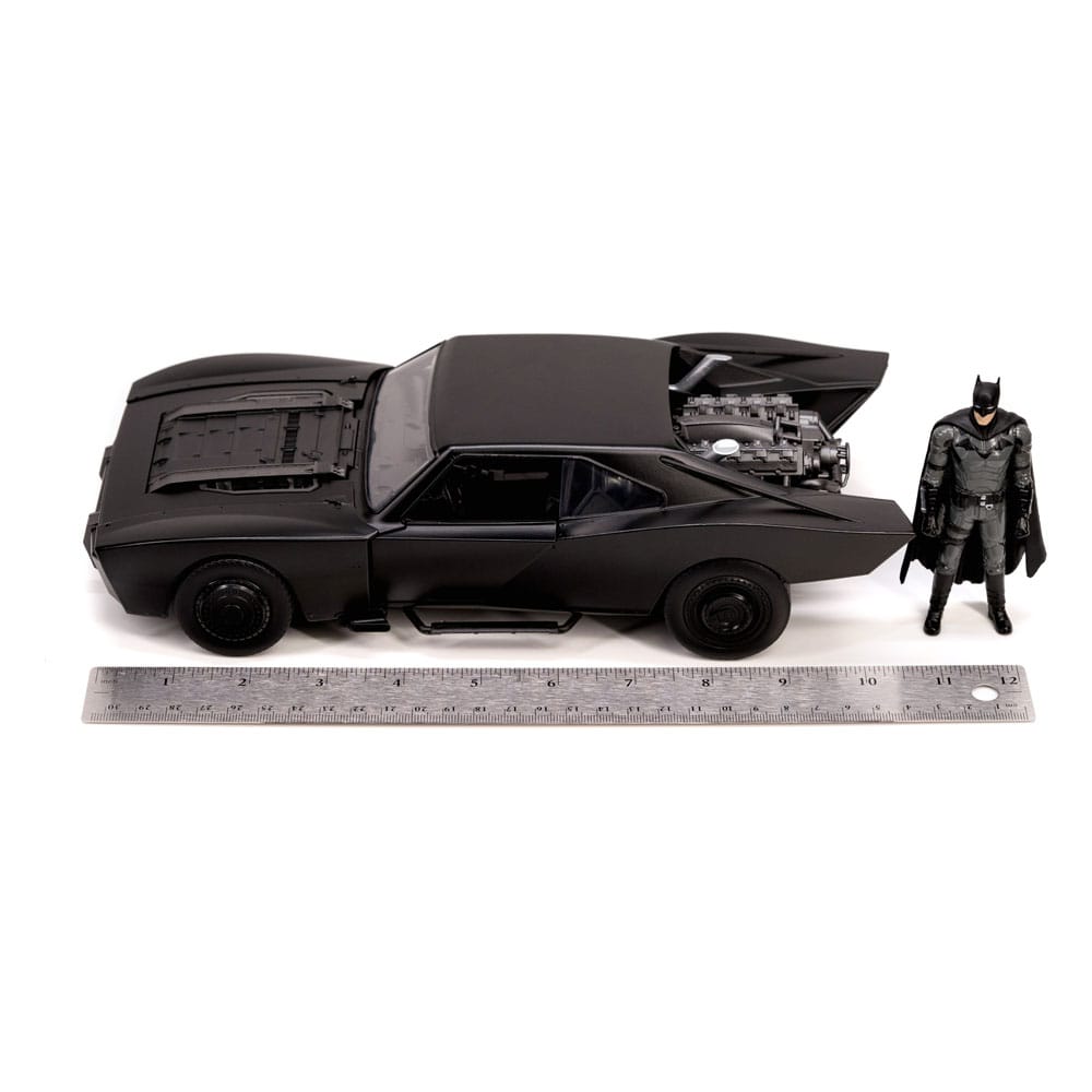 Batman 2022 Hollywood Rides Diecast Modell 1/18 2022 Batmobil mit Figur - Preorder - ETA - Anfang 04.2025