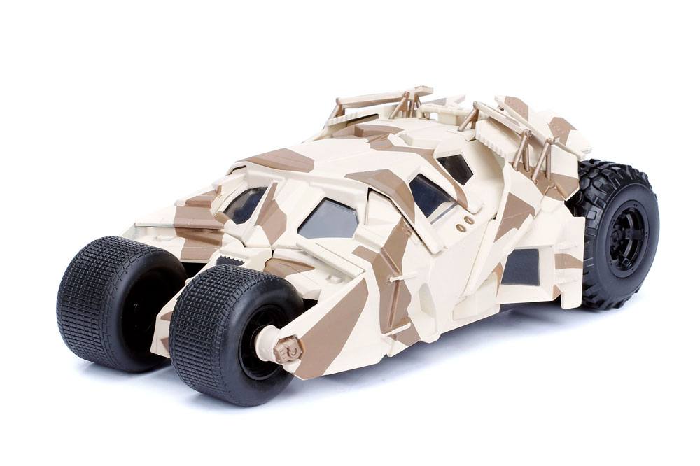 Batman The Dark Knight Diecast Modell 1/24 2008 Batmobile Camo mit Figur