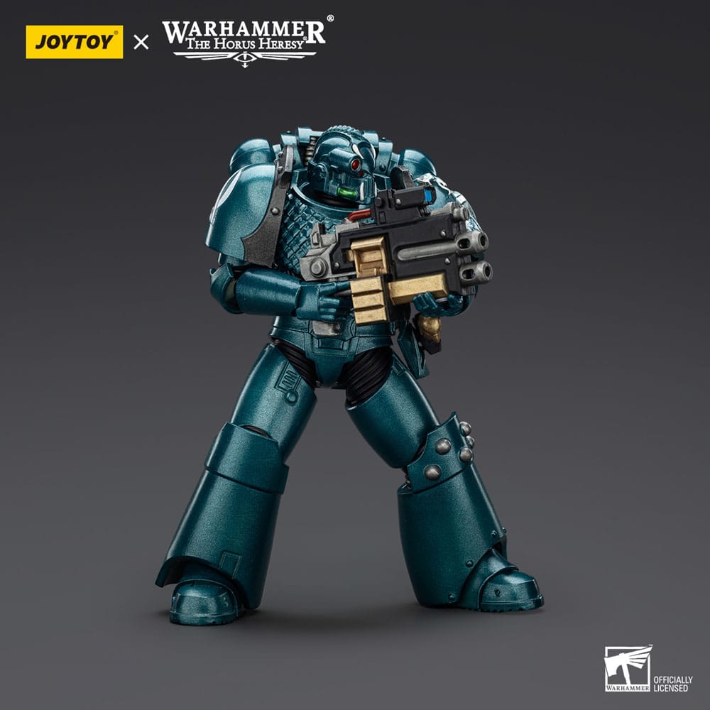 Warhammer The Horus Heresy Actionfigur Alpha Legion Head hunter With Banestrike Combi-Bolter And Power Dagger 20 cm - Preorder - ETA: 25.12.2025