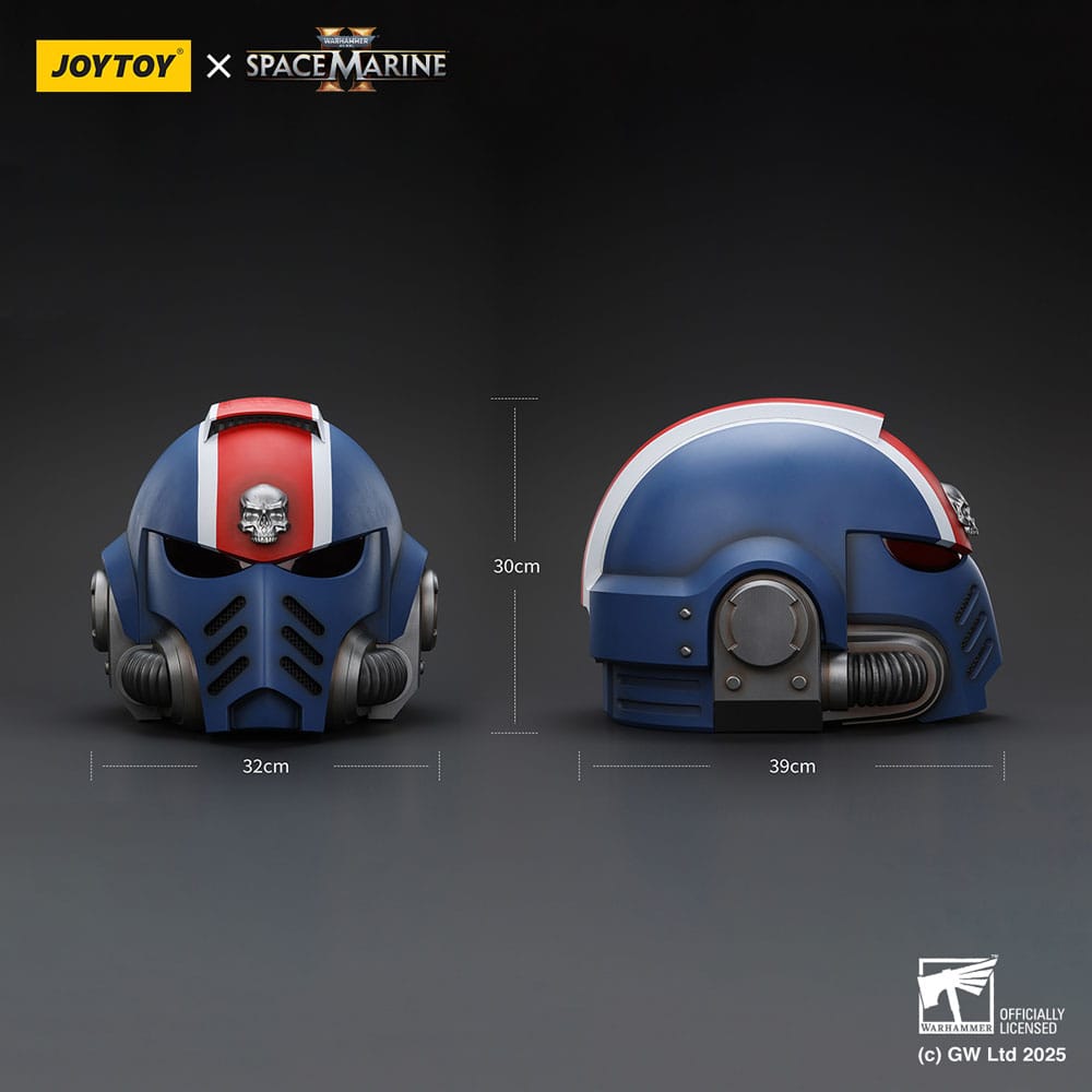 Warhammer 40,000: Space Marine 2 Replik Ultramarines Lieutenant Titus Helm 30 cm      - Preorder - ETA: 26.01.2026