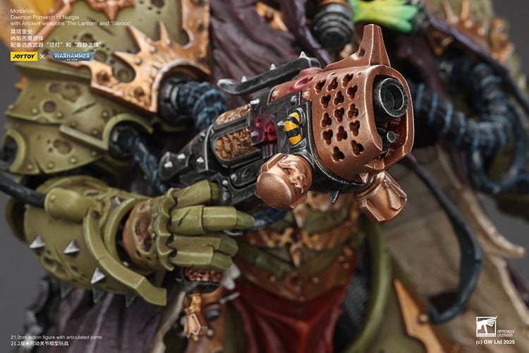 Warhammer 40k Actionfigur 1/18 Mortarion Daemon Primarch of Nurgle with Ancient weapons The Lantern and Silence 21 cm - Preorder - ETA: 18.11.2025