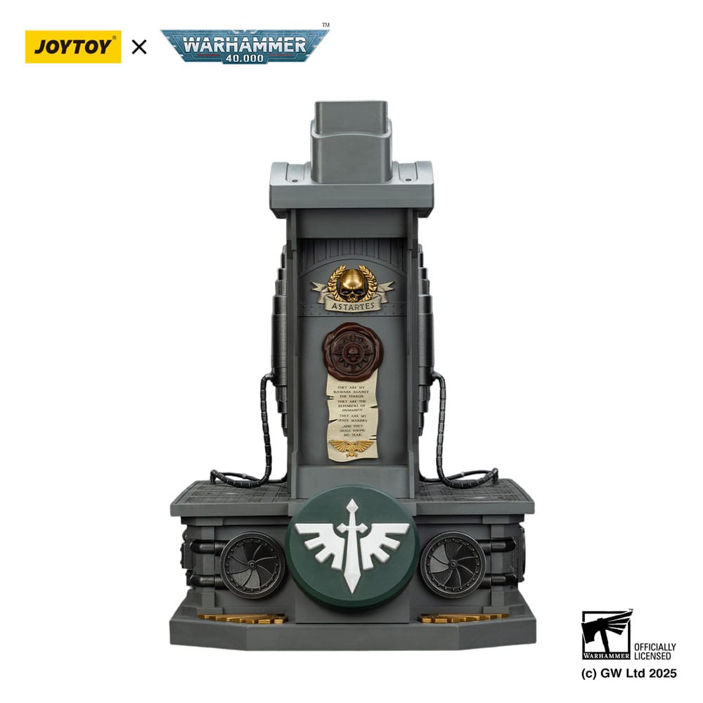 Warhammer 40,000: Dark Angels MkX Helmet & Display Stand 44 cm - Preorder - ETA: 27.07.2026