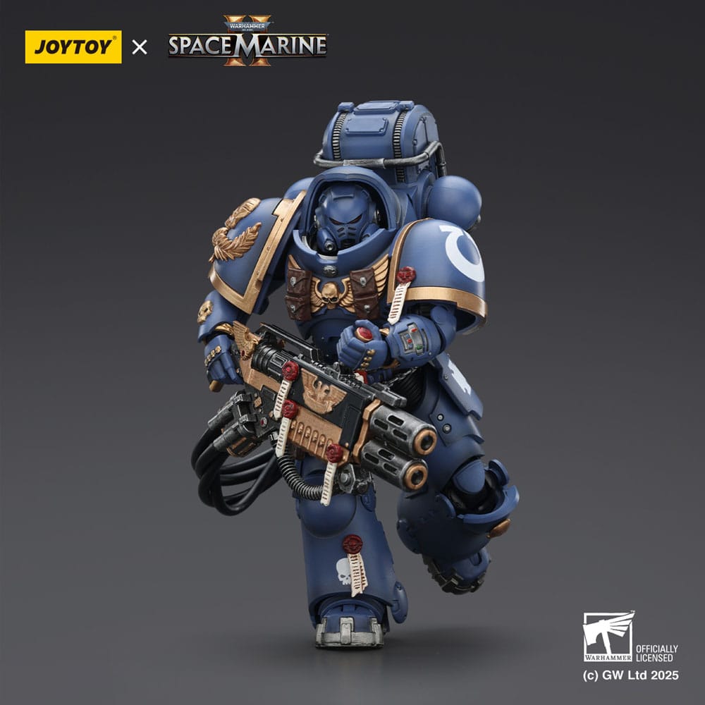 Warhammer 40,000: Space Marine 2 Actionfigur Ultramarines Heavy Artificer Armor with Relic Multi-Melta 13 cm - Preorder - ETA: 25.04.2026