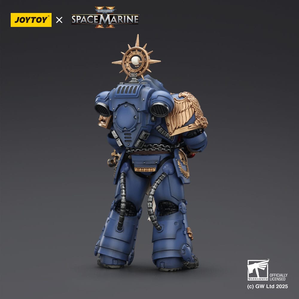 Warhammer 40,000: Space Marine 2 Actionfigur Ultramarines Heavy Relic Primus Armor with Heavy Relic Bolt Rifle 13 cm - Preorder - ETA: 25.04.2026