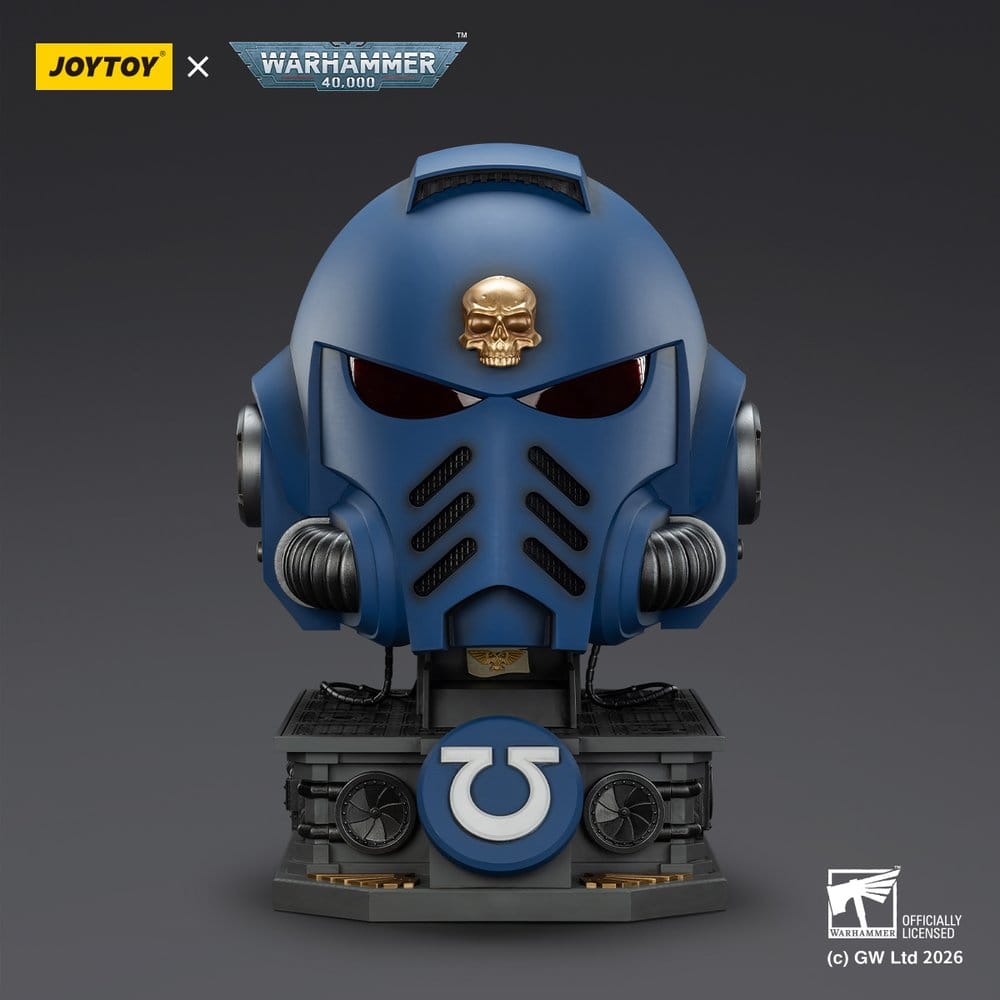 Warhammer 40,000 Captain MkX Helmet & Display Stand Ultramarines 44 cm - Preorder - ETA: 25.09.2026