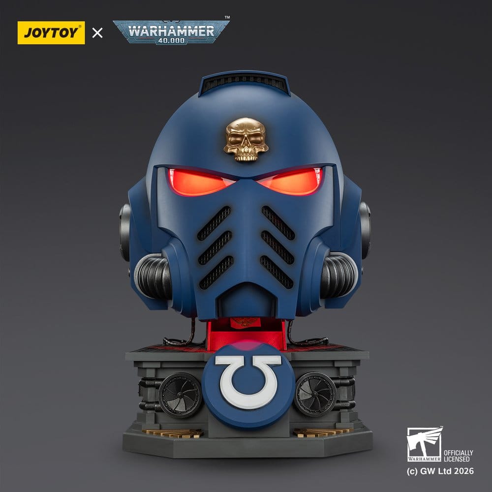 Warhammer 40,000 Captain MkX Helmet & Display Stand Ultramarines 44 cm - Preorder - ETA: 25.09.2026