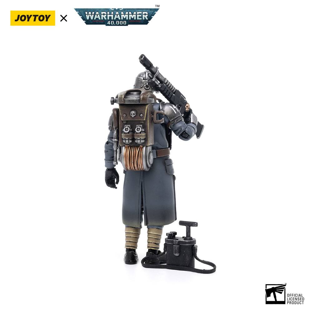 Warhammer 40k Actionfigur 1/18 Death Korps of Krieg Veteran Squad Guardsman Demolitions Specialist 10 cm  - Preorder - ETA: 12.12.2025