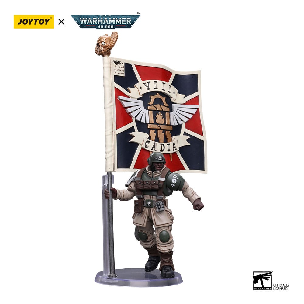 Warhammer 40k Actionfigur 1/18 Astra Militarum Cadian Command Squad Veteran with Regimental Standard 12 cm - Preorder - ETA: 12.12.2025