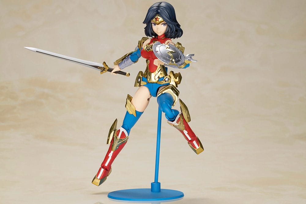 DC Comics Cross Frame Girl Plastic Model Kit Wonder Woman Humikane Shimada Ver. 16 cm - Preorder - ETA: 25.01.2026