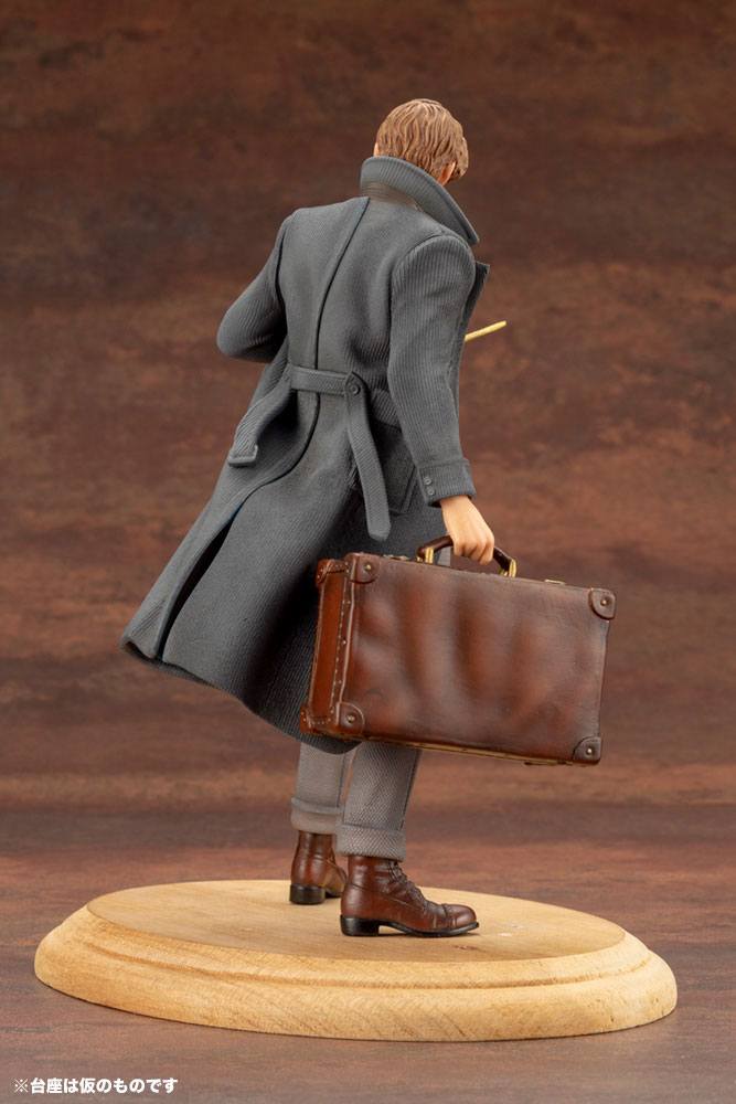 Phantastische Tierwesen 2 ARTFX+ Statue 1/10 Newt Scamander 18 cm - Preorder - ETA: 25.01.2026