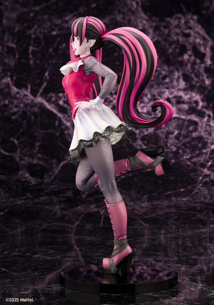 Monster High Bishoujo PVC Statue 1/7 Draculaura 26 cm - Versand: 7 Tage nach Bestellung