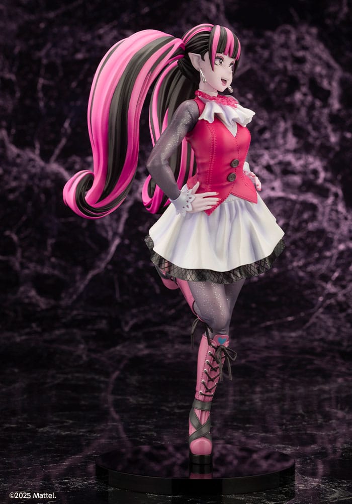 Monster High Bishoujo PVC Statue 1/7 Draculaura 26 cm - Versand: 7 Tage nach Bestellung