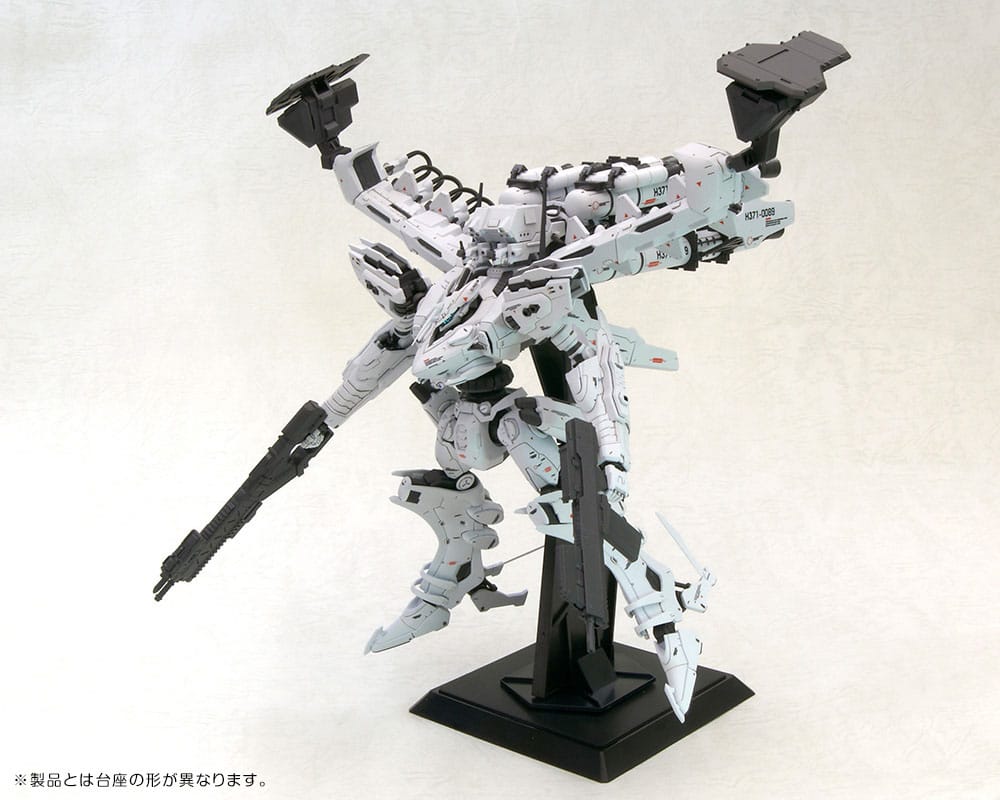 Armored Core Plastic Model Kit 1/72 Lineark White-Glint & V.O.B Set (Reproduction) 16 cm - Preorder - ETA: 25.03.2027