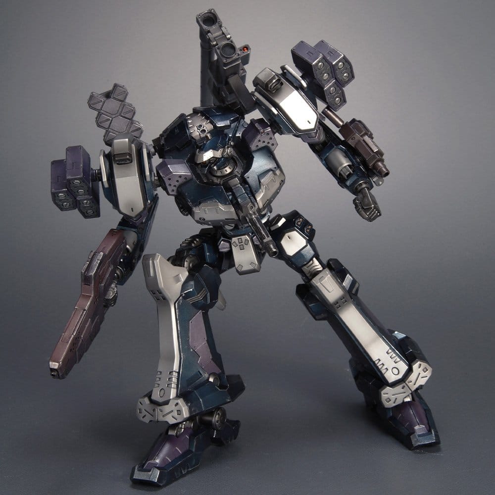 Armored Core Plastic Model Kit 1/72 CREST CR-C75U2 Close Quarters Ver. 16 cm - Preorder - ETA: 25.03.2027
