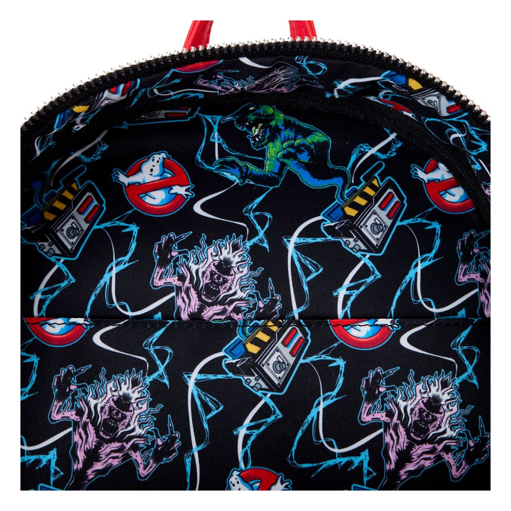Ghostbusters by Loungefly Mini Rucksack Stay Puff Chasing  - Versand: 7 Tage nach Bestellung