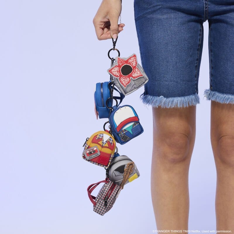 Stranger Things by Loungefly Taschenanhänger Mystery Box Display (15) - Versand: 7 Tage nach Bestellung