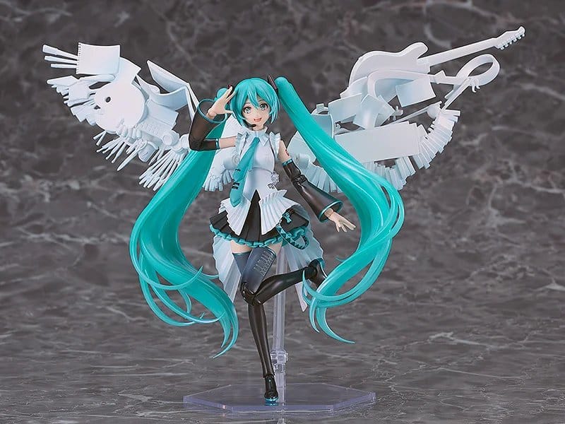 Character Vocal Series 01: Hatsune Miku Plamatea Plastic Model Kit Happy 16th Birthday Ver. 16 cm - Preorder - ETA: 25.11.2026
