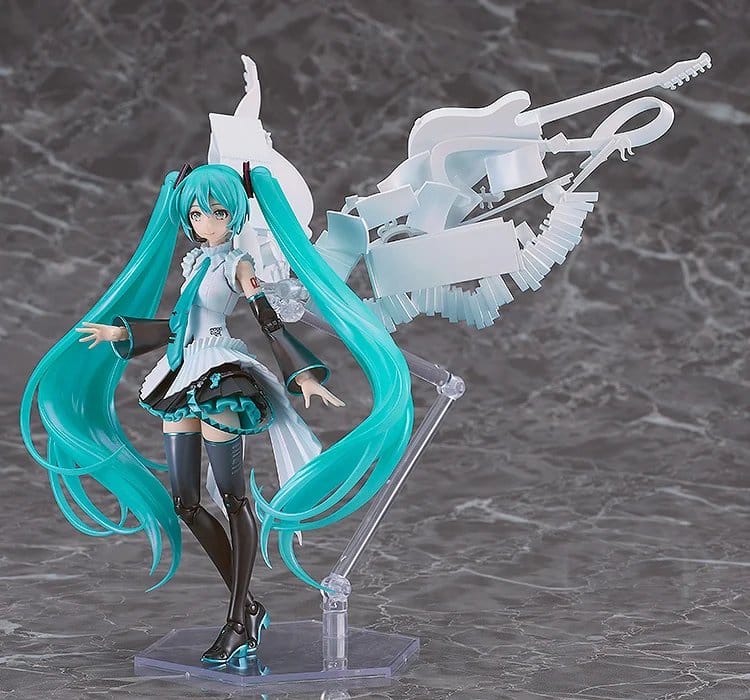 Character Vocal Series 01: Hatsune Miku Plamatea Plastic Model Kit Happy 16th Birthday Ver. 16 cm - Preorder - ETA: 25.11.2026