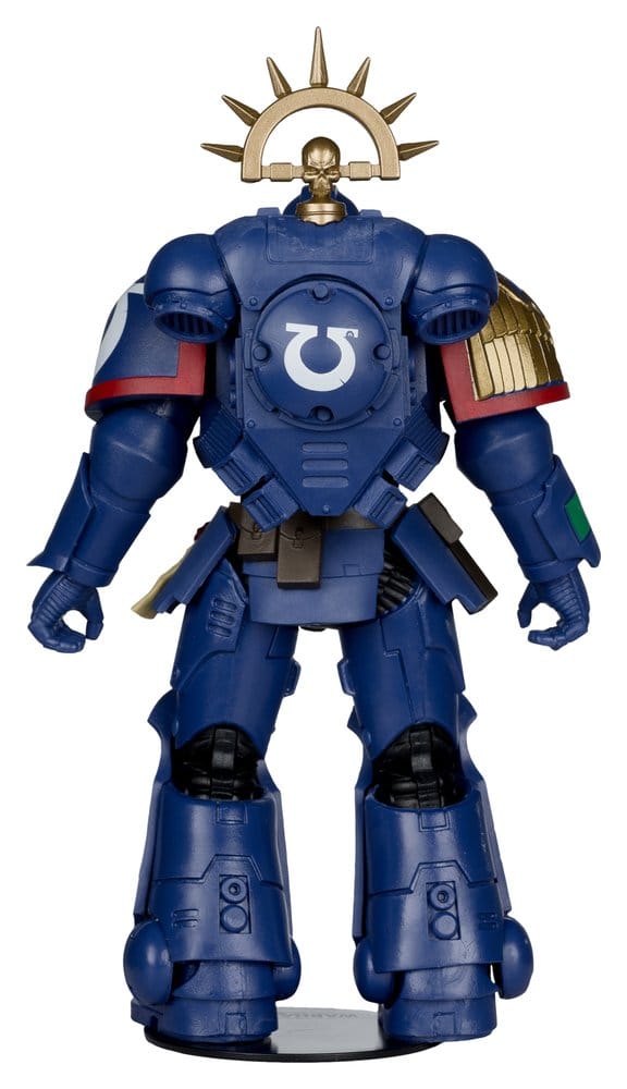 Warhammer 40,000 Total War Actionfigur 3rd Company Lieutenant (Ultramarines) 18 cm - Preorder - ETA: 07.10.2026