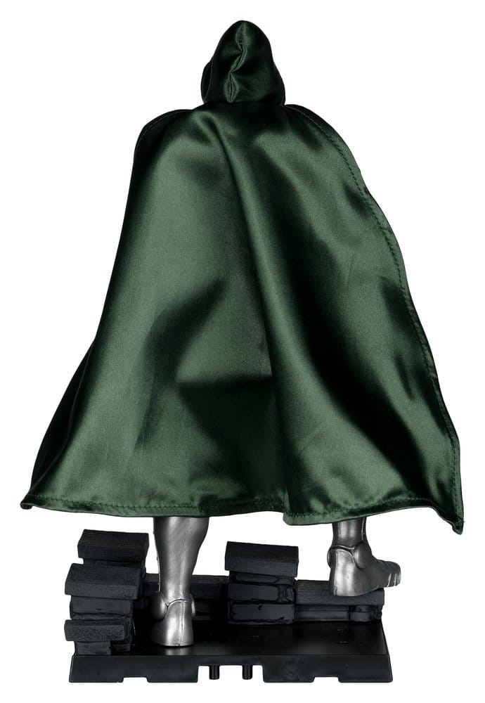 Marvel 1/6 Statue Doctor Doom (Doctor Doom #1) 28 cm - Versand: 7 Tage nach Bestellung