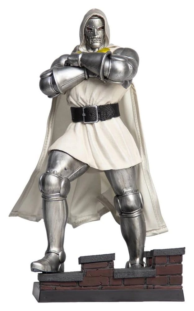 Marvel Collection PVC Figur 1/6 Doctor Doom (Doctor Doom #1) Future Foundation (Gold Label) 30 cm - Versand: 7 Tage nach Bestellung