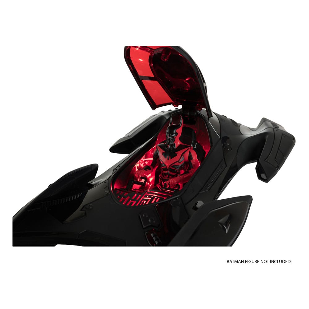 Batman Beyond DC Multiverse Fahrzeug Batmobile (Gold Label) 53 cm - Versand: 5-7 Tage nach Bestellung