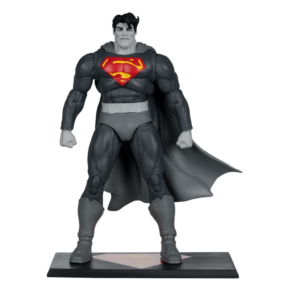 DC Multiverse Actionfigur Superman (The Dark Knight Returns) (Black & White Accent Edition) (Gold Label) 18 cm - Versand: 7 Tage nach Bestellung