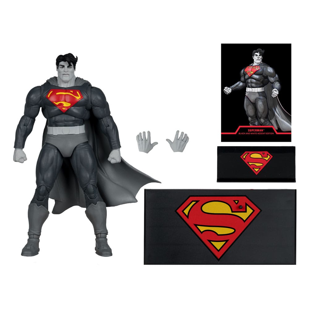 DC Multiverse Actionfigur Superman (The Dark Knight Returns) (Black & White Accent Edition) (Gold Label) 18 cm - Versand: 7 Tage nach Bestellung