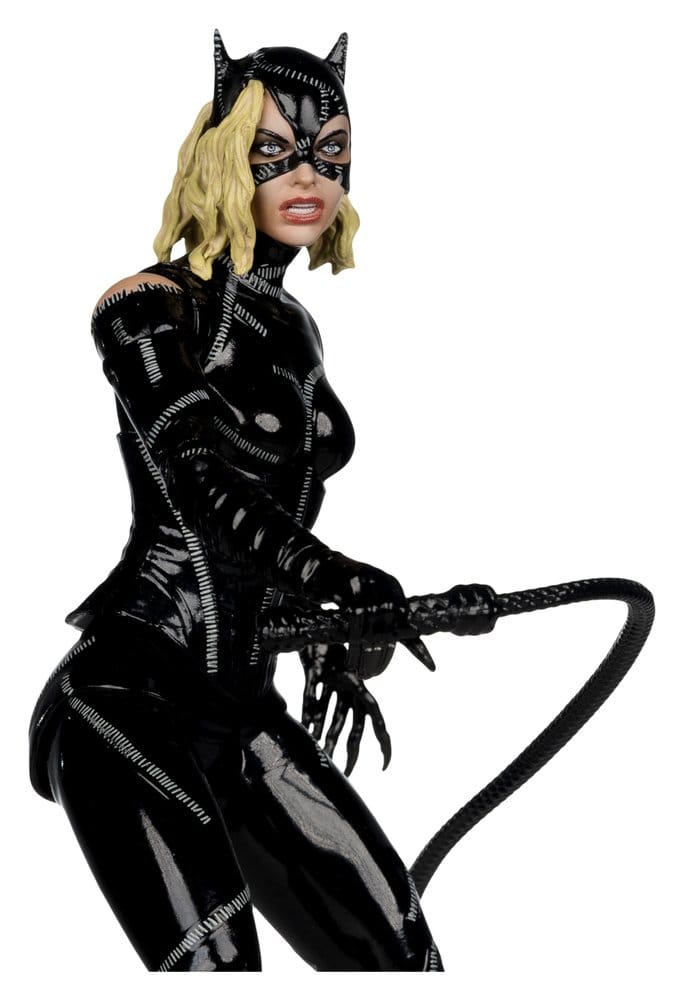 DC Multiverse Actionfigur Catwoman (Battle Damage) (Batman Returns) Deluxe Theatrical Edition 18 cm - Preorder - ETA: 02.09.2026