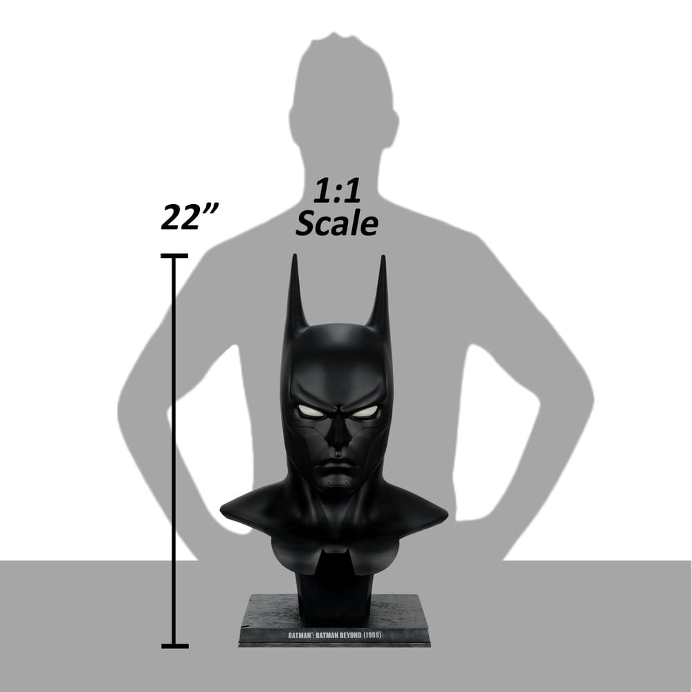 Batman DC Direct Replik 1/1 Batman Beyond Maske 58 cm - Preorder - ETA: 25.03.2027
