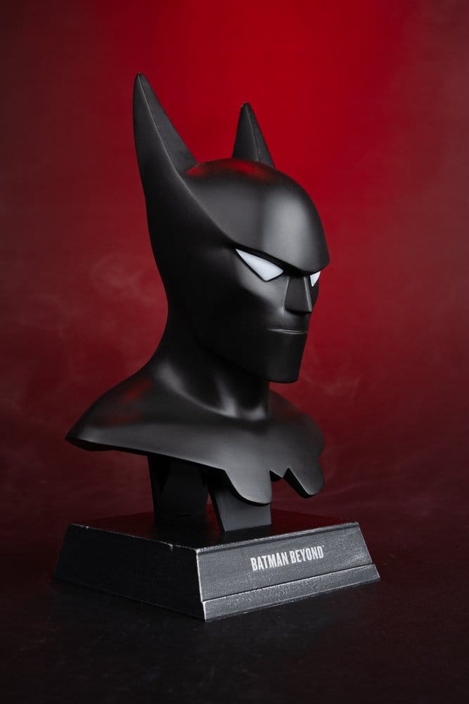 DC Direct Prop-Replik 1/3 Batman Cowl (Batman Beyond Animated) 18 cm&nbsp; - Preorder - ETA: 24.06.2026