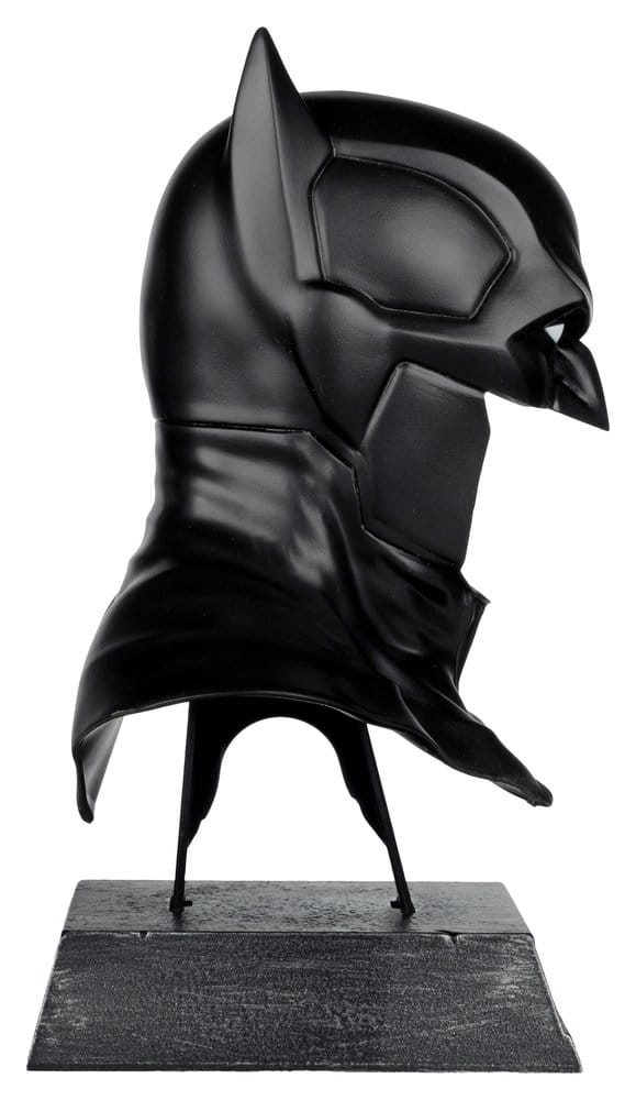 Batman DC Direct Mini-Replik 1/3 Batman Maske (Batman: Noel) 23 cm - Preorder - ETA: 30.10.2026