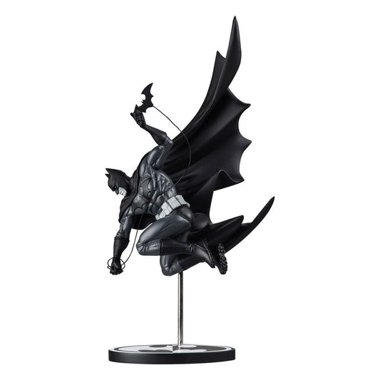 DC Direct Batman Black & White Statue 1/10 Batman by Inhyuk Lee 25 cm - Preorder - ETA: Ende 02.2025