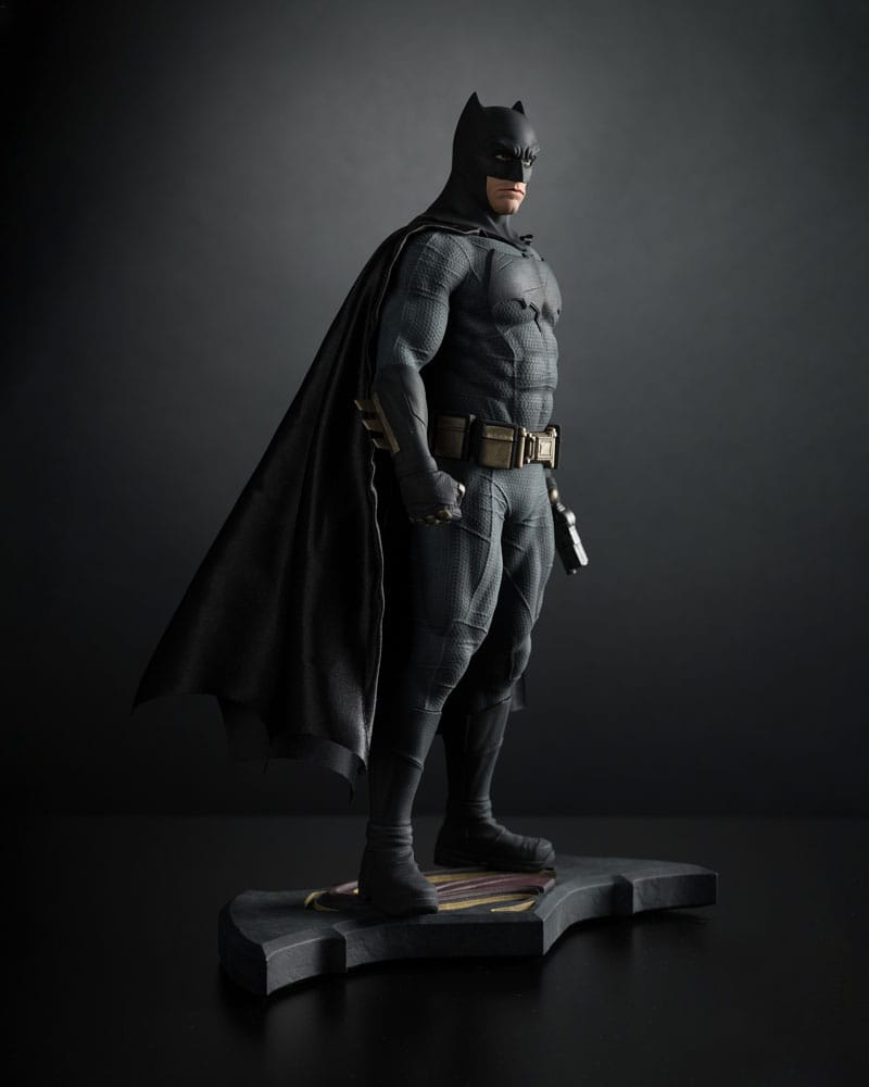 Batman v Superman: Dawn of Justice Statue 1/6 Batman 32 cm - Preorder - ETA: Anfang 04.2025