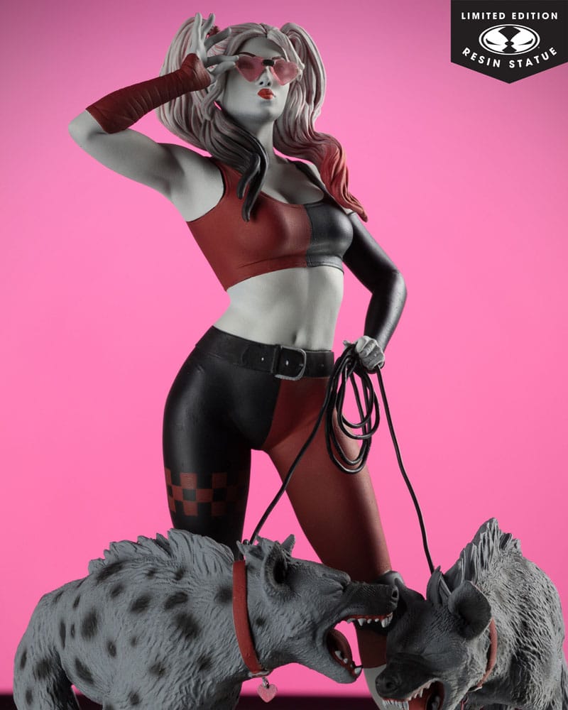 DC Direct Harley Quinn: Red, White & Black Statue 1/10 Harley Quinn by Jenny Frison 19 cm - Versand: 5-7 Tage nach Bestellung