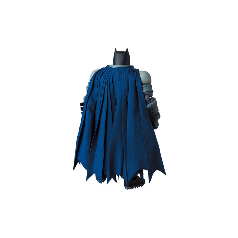 Batman MAFEX Actionfigur Armored Batman (TDKR) 16 cm (re-run) - Preorder - ETA: 25.12.2026