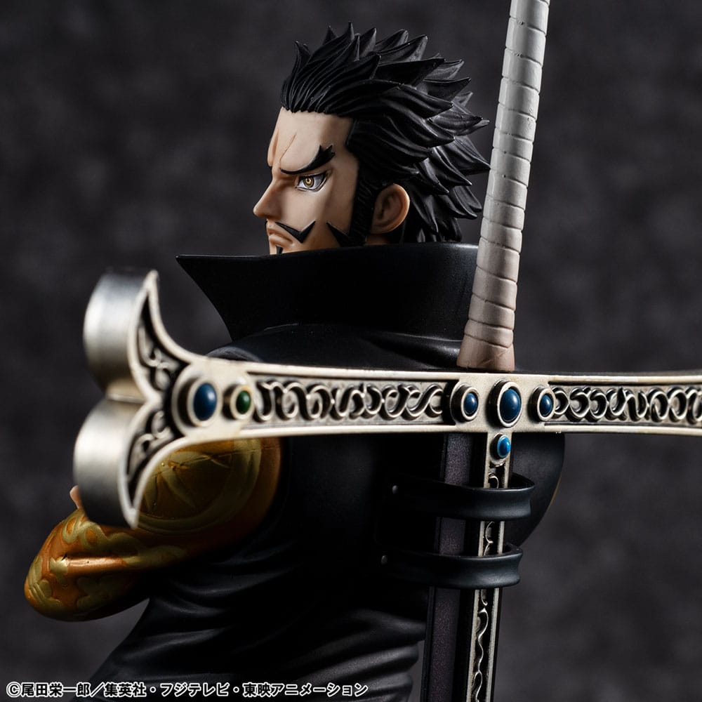 One Piece P.O.P SA-MAXIMUM PVC Statue Hawk Eye Dracule Mihawk Ver. R 29 cm  - Preorder - ETA: 25.07.2026