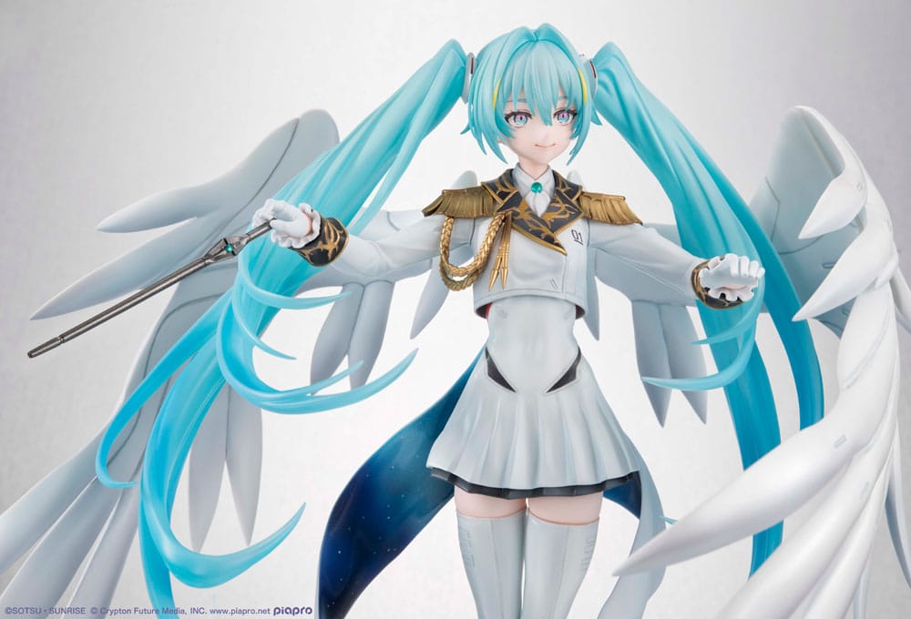Mobile Suit Gundam x Hatsune Miku Lucrea PVC Statue Hatsune Miku x Wing Gundam Zero EW 45th Anniversary 27 cm         - Preorder - ETA: 12.09.2026