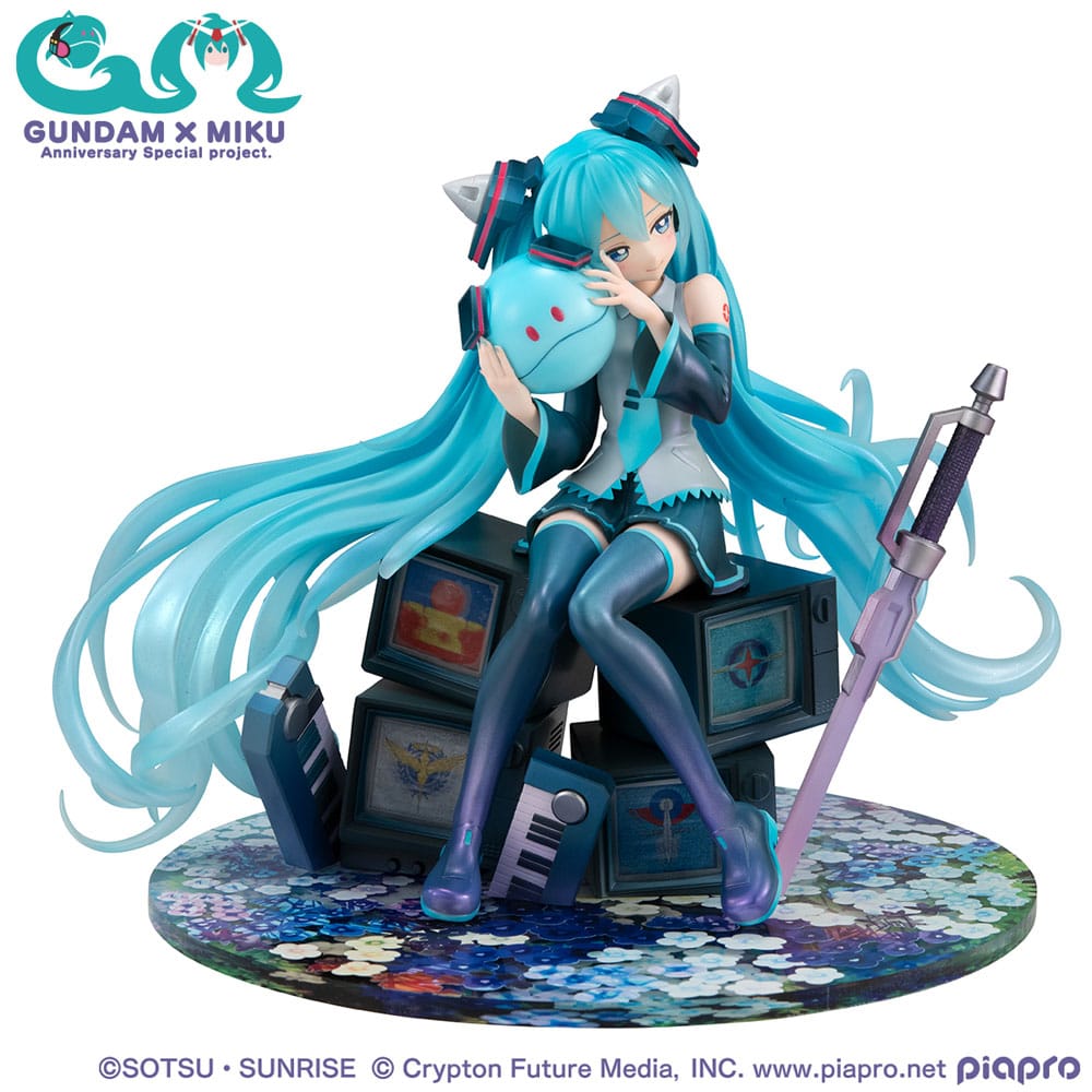 Mobile Suit Gundam x Hatsune Miku Lucrea PVC Statue Hatsune Miku x OO Gundam 45th Anniversary 17 cm         - Preorder - ETA: 25.11.2026