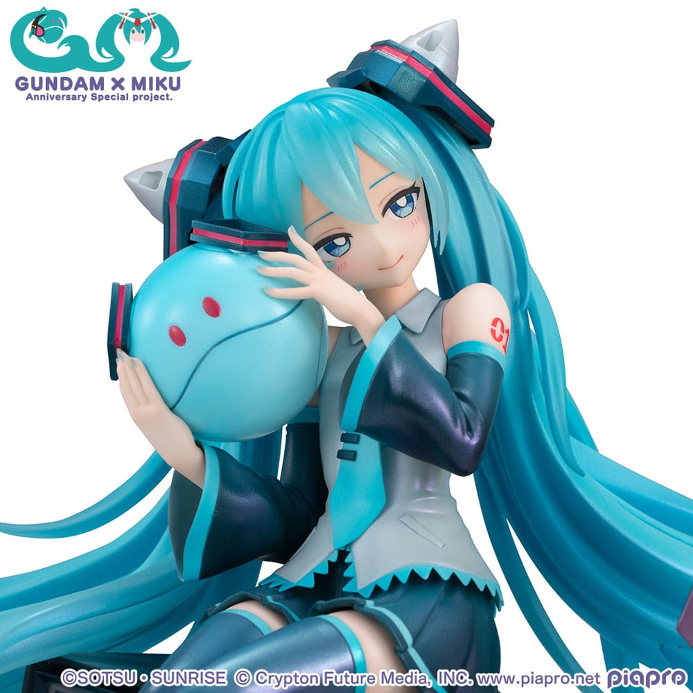 Mobile Suit Gundam x Hatsune Miku Lucrea PVC Statue Hatsune Miku x OO Gundam 45th Anniversary 17 cm         - Preorder - ETA: 25.11.2026