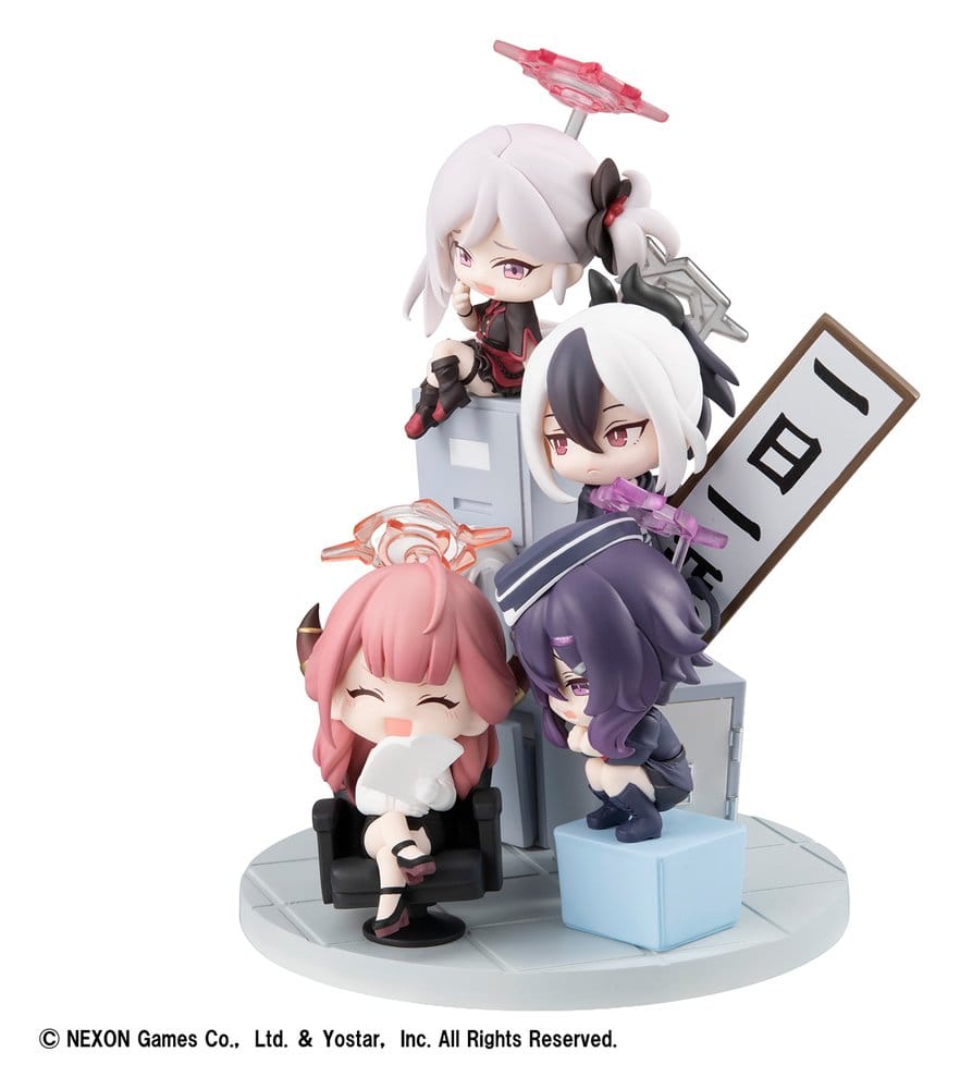 Blue Archive FigUnity PVC Figur 14 cm (with gift) - Preorder - ETA: 23.04.2027