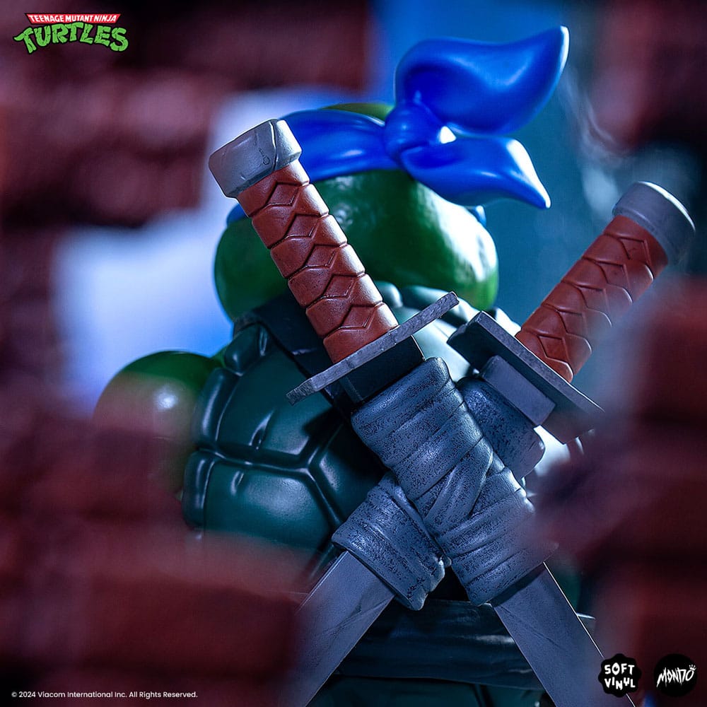 Teenage Mutant Ninja Turtles Soft Vinyl Figur Leonardo 25 cm - Versand: 5-7 Tage nach Bestellung